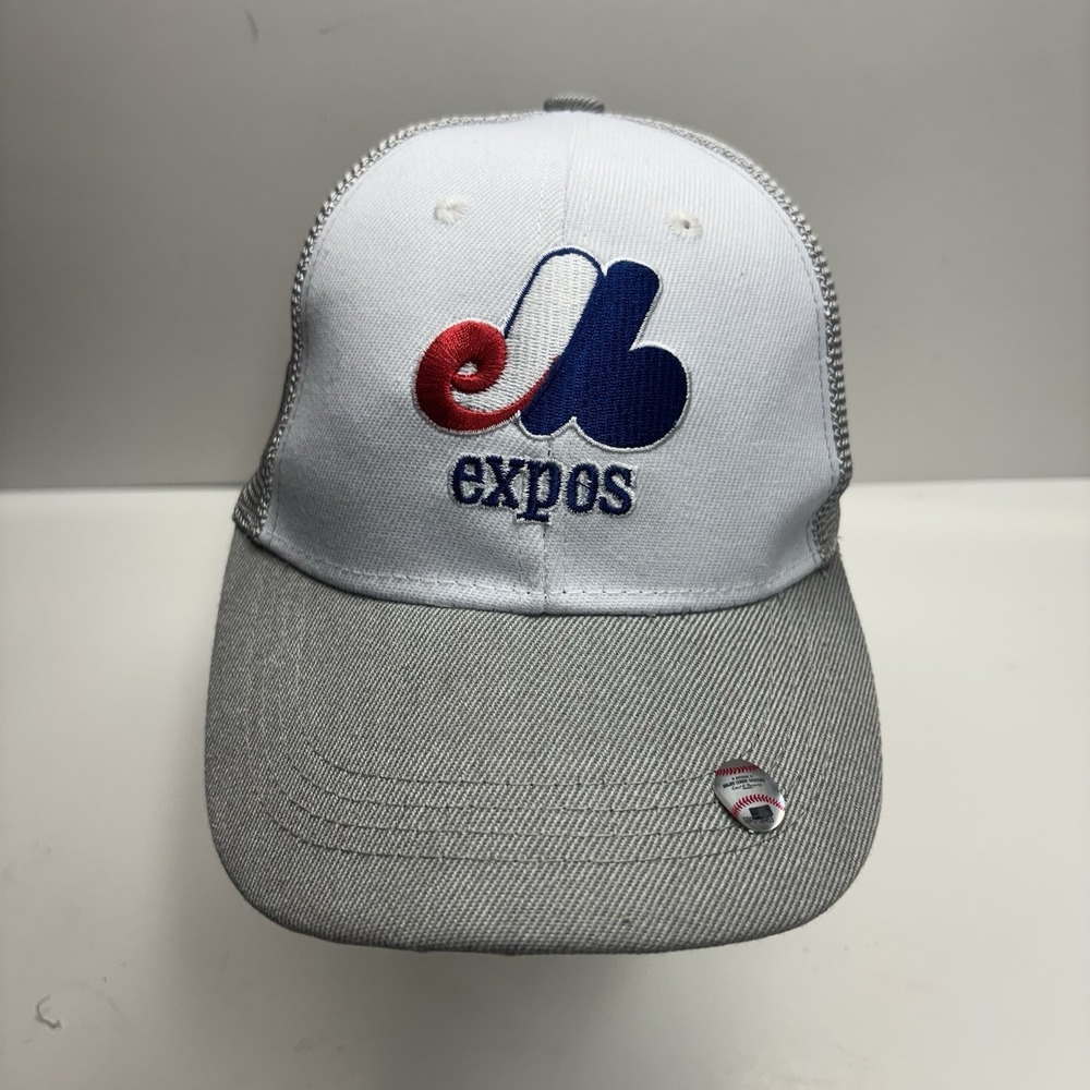 Montreal Expos Cooperstown Collection Trucker Hat Snapback MLB Coors Light Cap